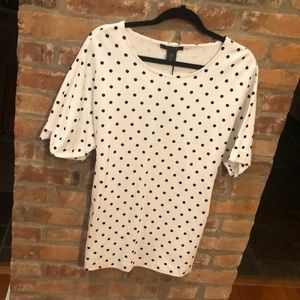 Tahari polka dot tie waist top